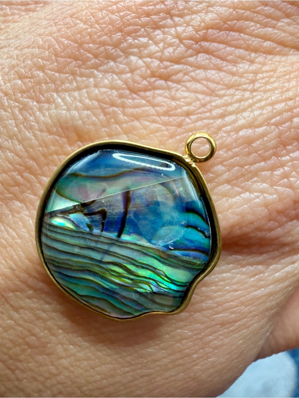 Abalone Shell Pendant - Multicolor